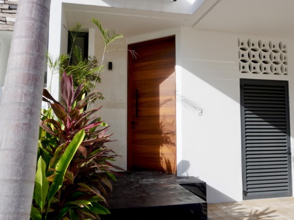 CR25 ENTRADA CASA AQUA FUENTE HERMES