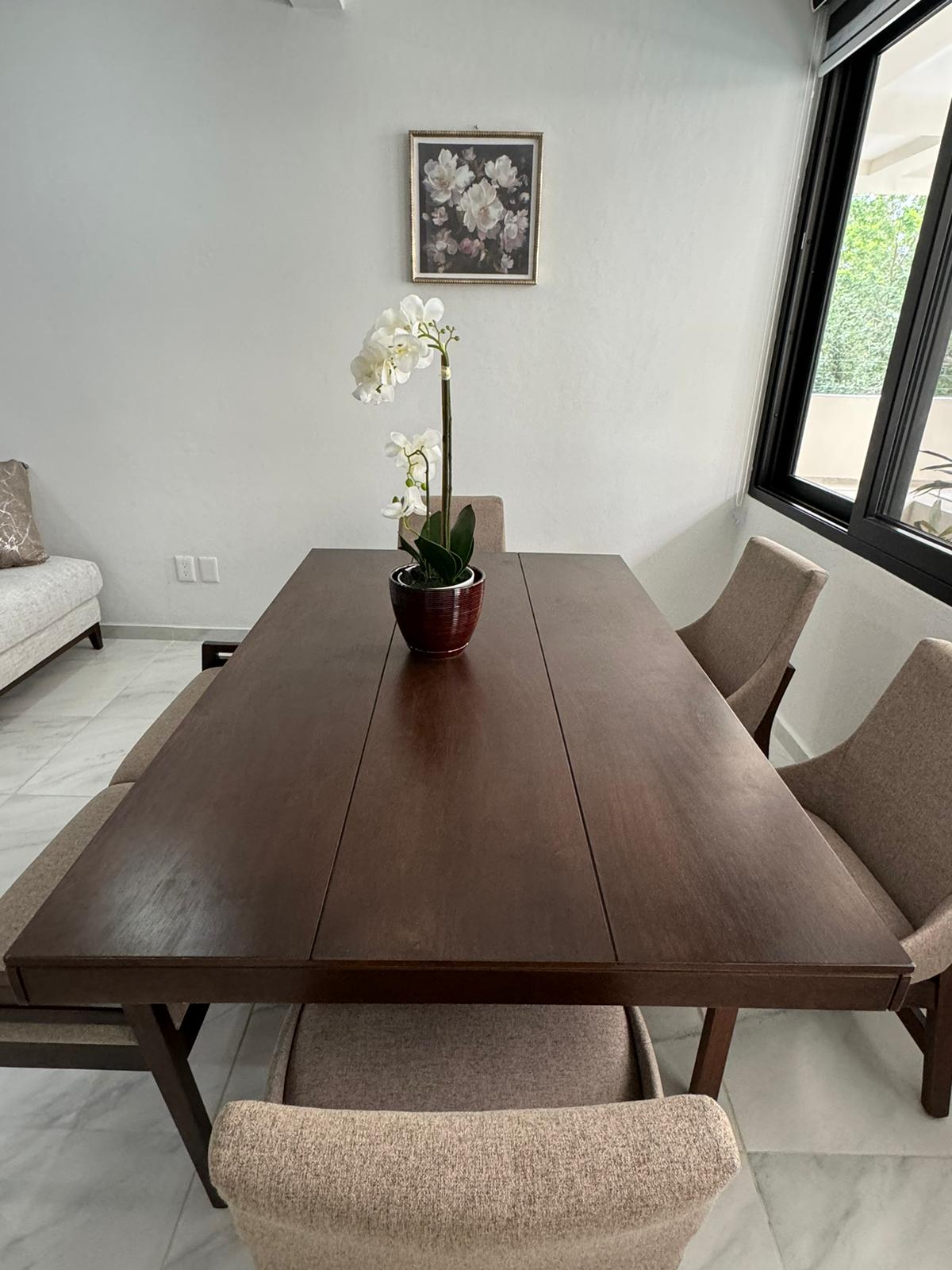 Departamento en venta en Cancún en SM 09 en Av. Bonampak Comedor