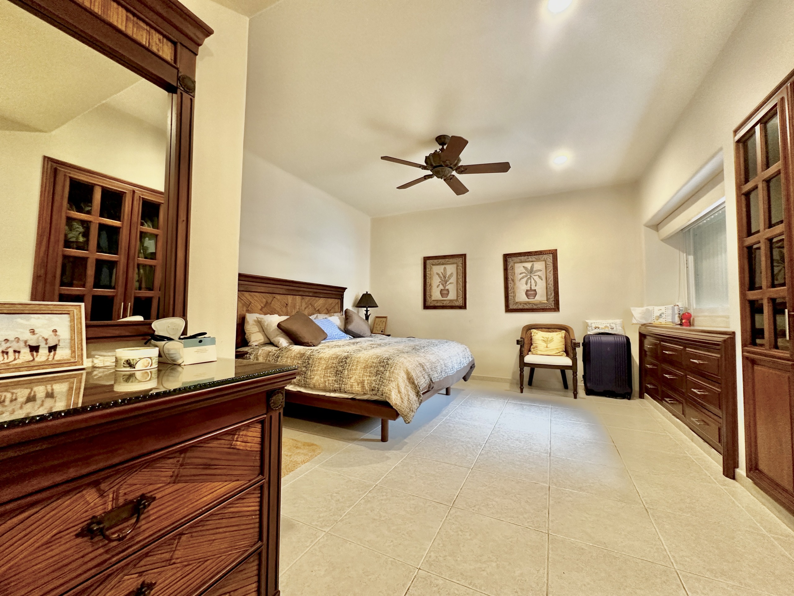 Departamento en Venta en Cancún en Zona Hotelera en Isla Dorada Recámara