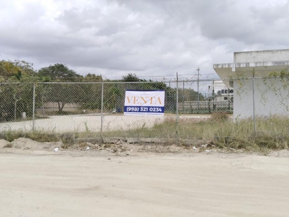 frente lote huayacan