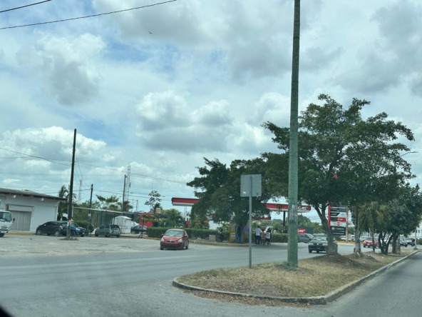 CR61 CALLE TERRENO COMERCIAL CALLE COZUMEL