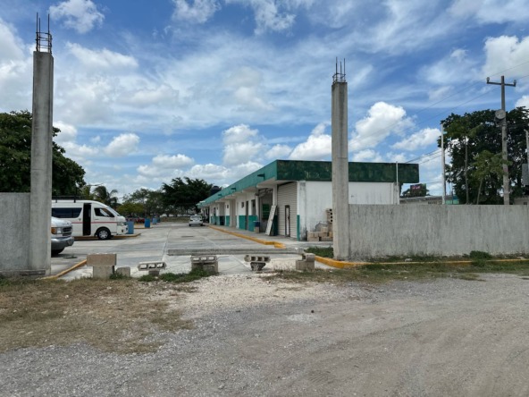 CR621 ENTRADA TERRENO COMERCIAL CALLE COZUMEL