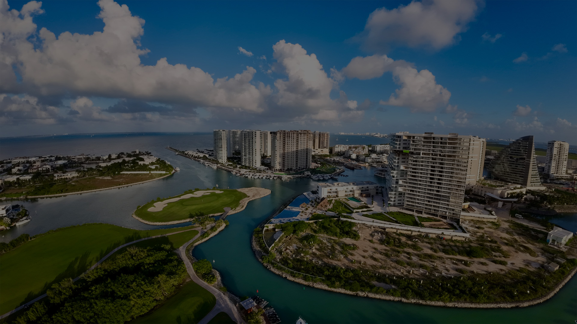 Conoce Costa Realty - Tu aliado en bienes raíces de lujo