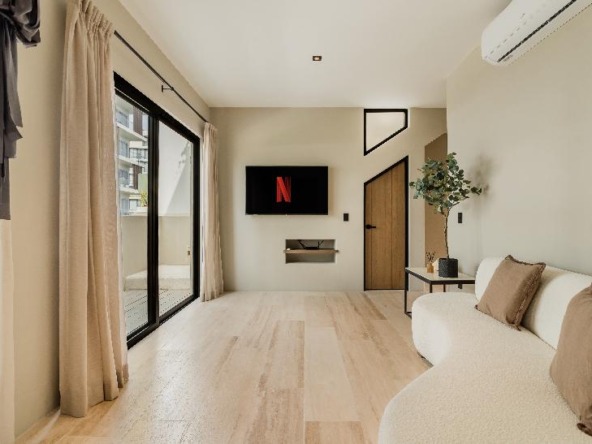 CASA AMUEBLADA EN RENTA EN PUERTO CANCUN - SALA