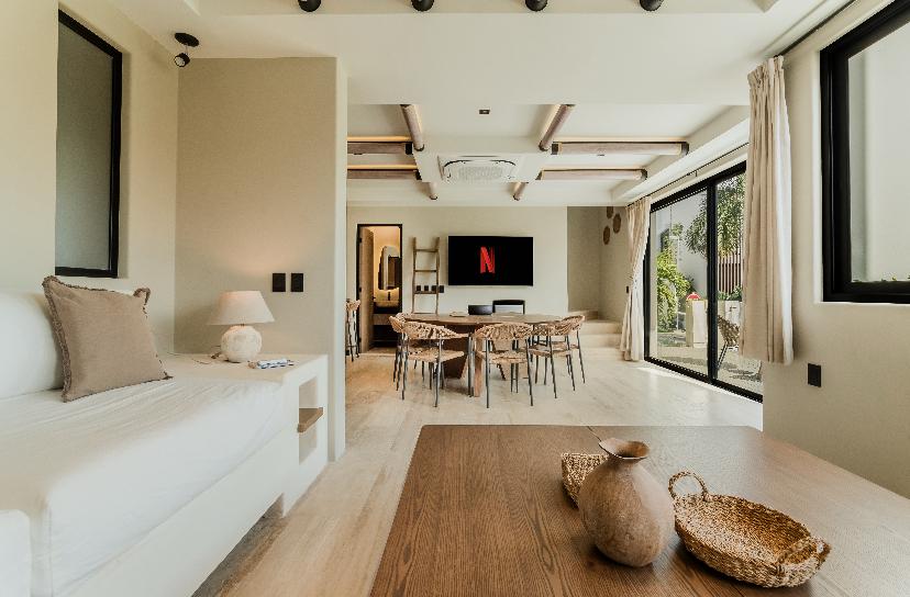 CASA AMUEBLADA EN RENTA EN PUERTO CANCUN - SALA COMEDOR