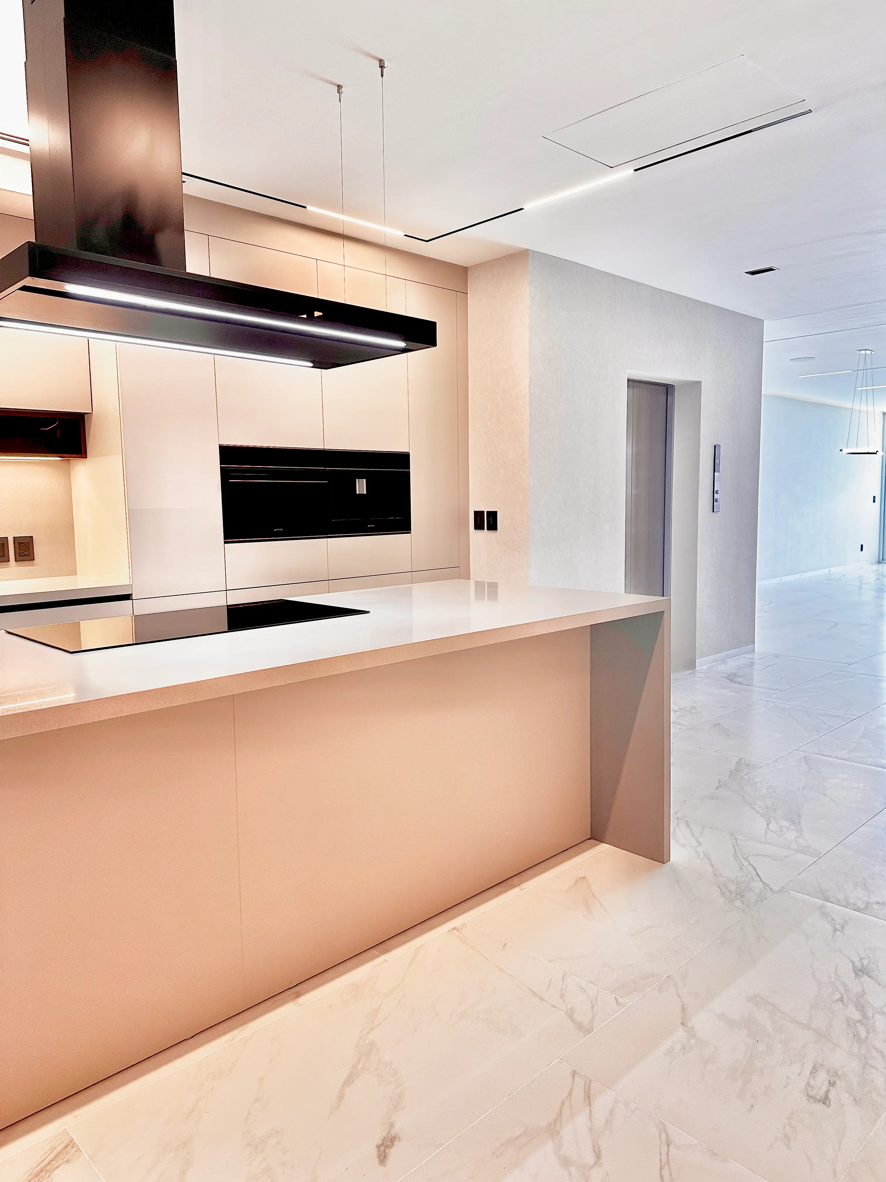 CR89 EMERALD VISTA ELEVADOR COCINA