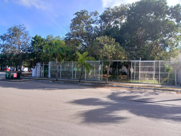 Terreno en venta en Playa del Carmen 4
