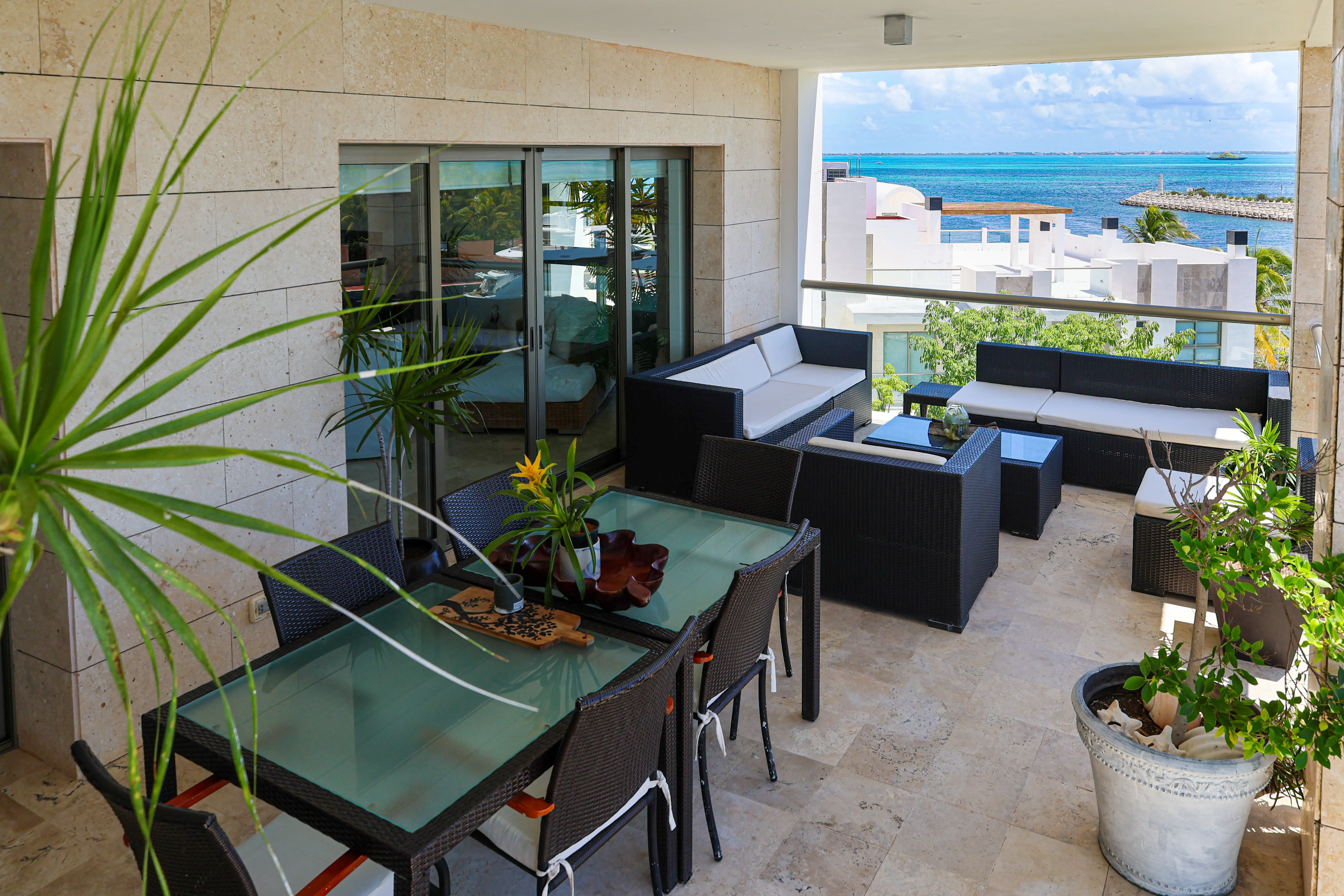 9-TERRAZA-COMPLETA-LA AMADA