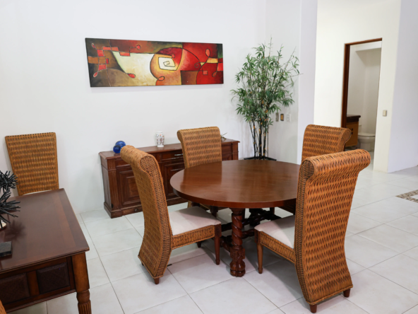 4-COMEDOR-ISLA-AMOROSA