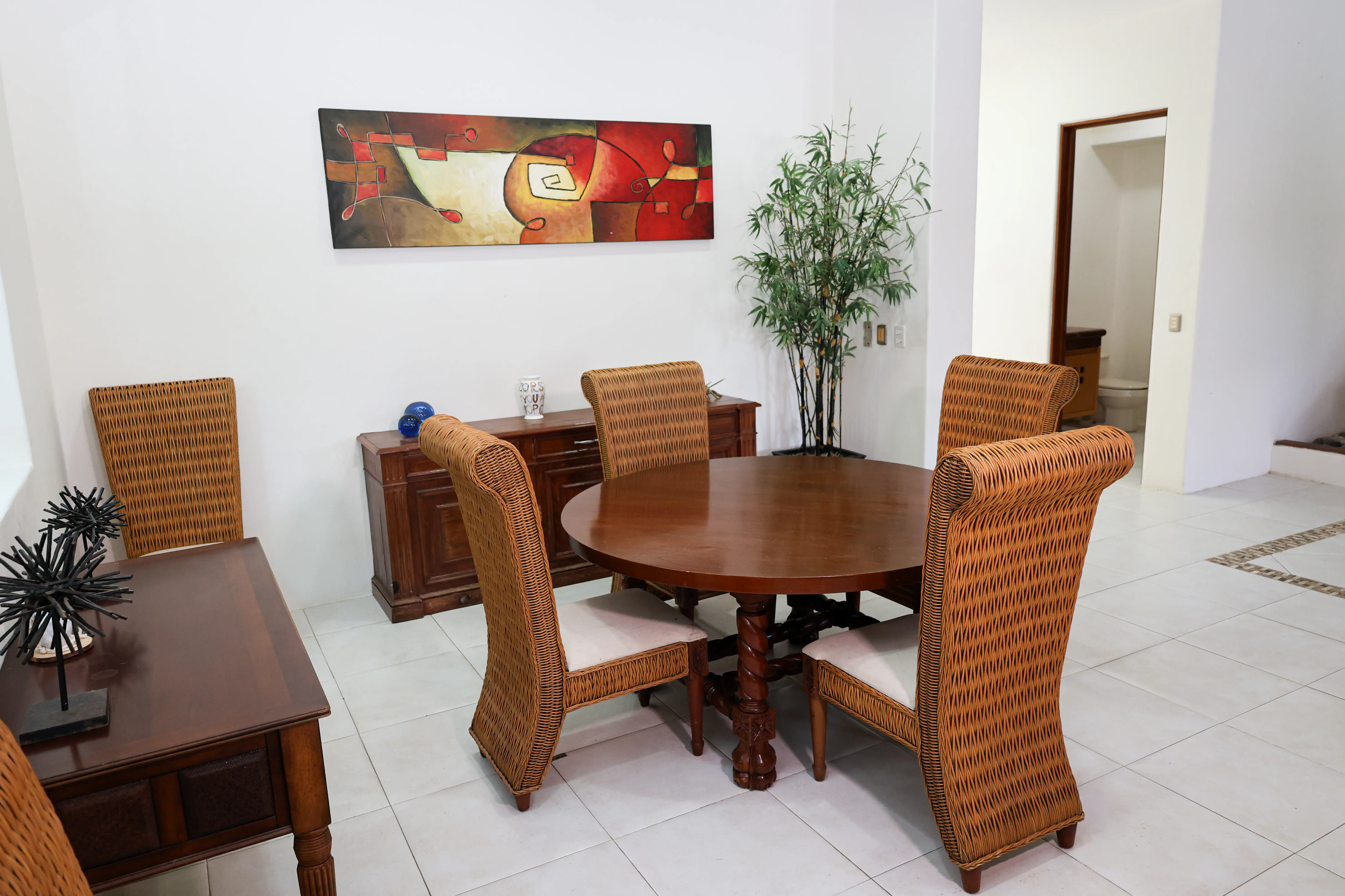 4-COMEDOR-ISLA-AMOROSA
