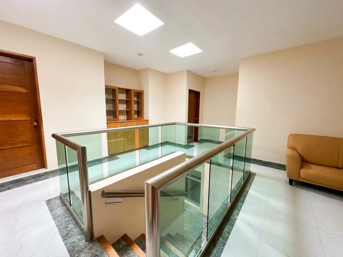 9 escaleras Sm 12 CR99