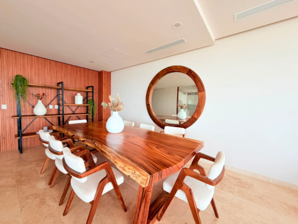 CR97 CENTRAL PARK TOWER Comedor 3